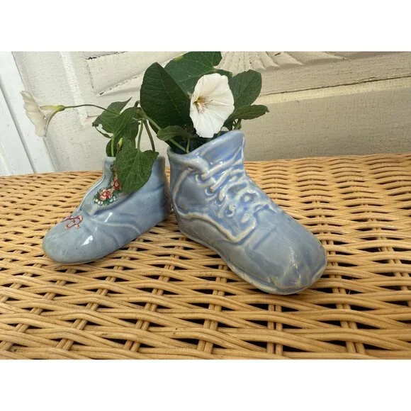 Vintage 50's Blue Shoe Pair Planter Vases Hand Painted Roses - Picture 13 of 13